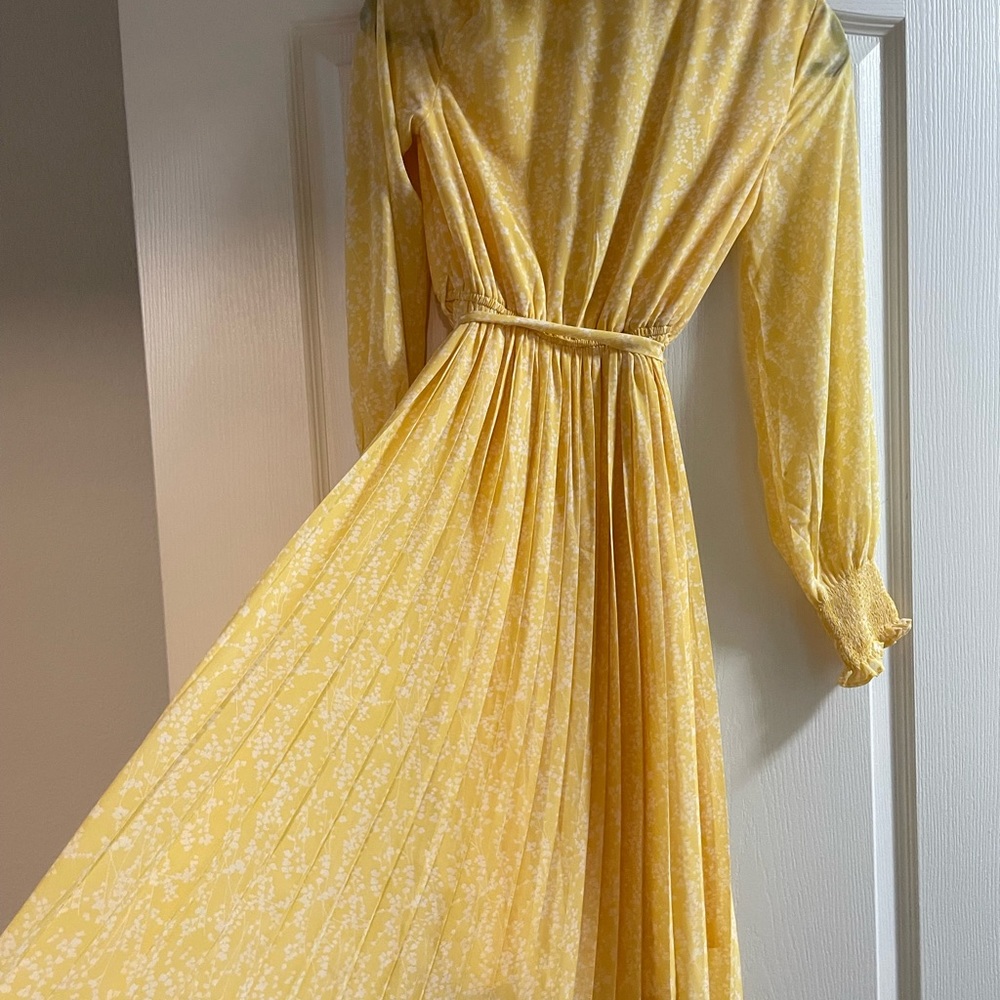 Melo day lovely spring/summer dress - Picture 3 of 10